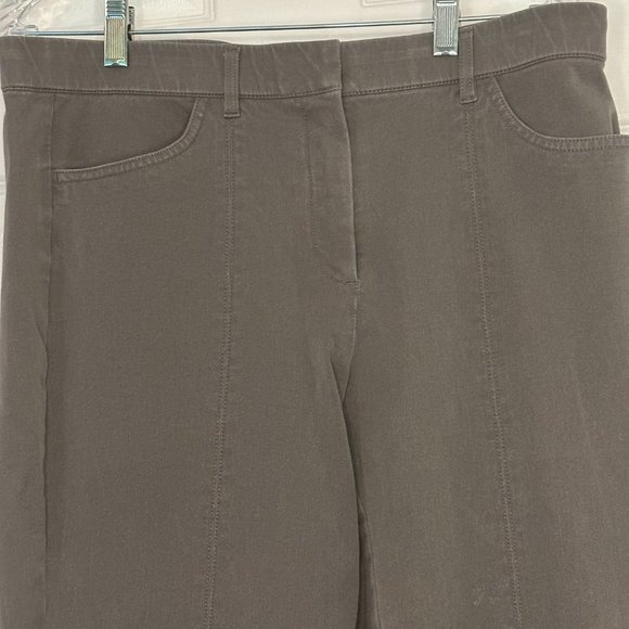 Isaac Mizrahi Live! Regular 24/7‎ Denim Boot Cut Fly Front Jeans A279252 Grey 14 - Picture 4 of 7